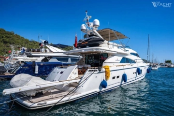 Fairline Squadron 78 usata in vendita