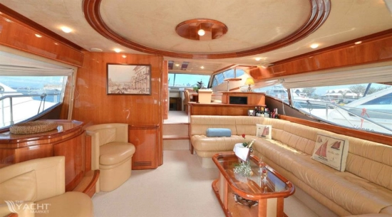 Ferretti 680 usata in vendita