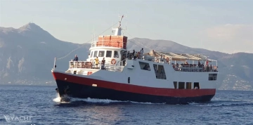 Custom Ferry usata in vendita