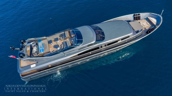 Admiral 31 m usado à venda
