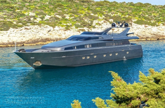 Admiral 31 m usado à venda