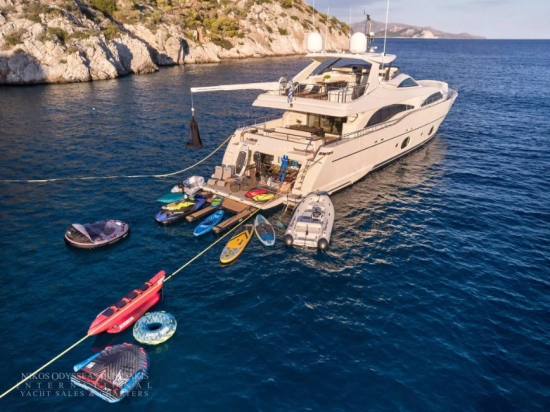 Ferretti Custom Line 97 de segunda mano en venta