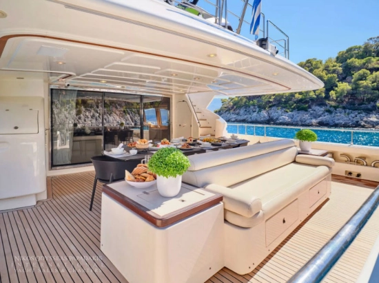 Ferretti Custom Line 97 de segunda mano en venta