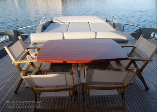 Azimut 86S usado à venda