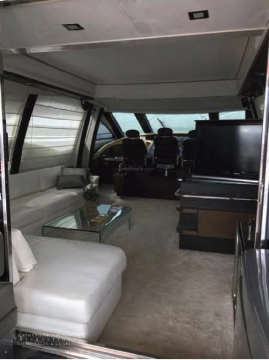 Azimut 86S usado à venda