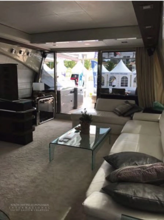 Azimut 86S usado à venda