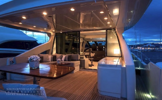 Azimut 86S usado à venda