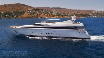 Cantieri di Pisa Akhir 125 usata in vendita