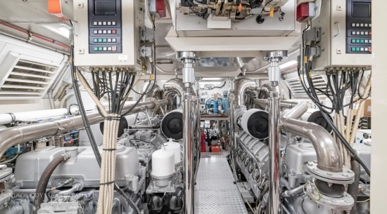 Overmarine Mangusta 108 usado à venda