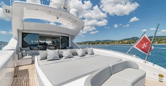 Overmarine Mangusta 108 usado à venda