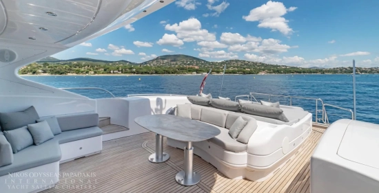 Overmarine Mangusta 108 usado à venda
