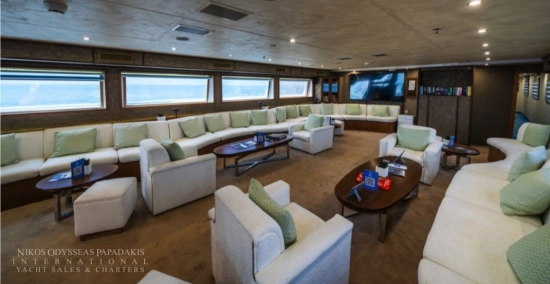 Custom Cruise Ship 54 m usado à venda