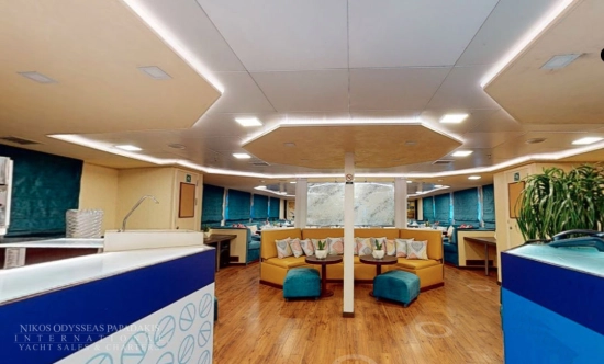 Caterpillar Mini Cruise Ship 55 m usata in vendita