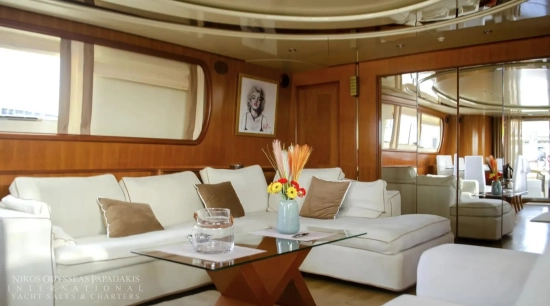 Falcon Yachts 92 usado à venda