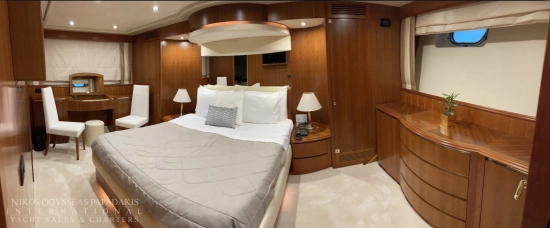 Falcon Yachts 92 usado à venda