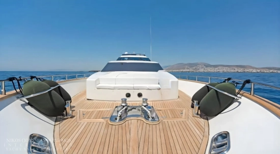 Falcon Yachts 92 usado à venda