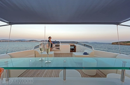 Falcon Yachts 92 usado à venda