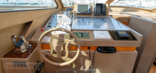 Ferretti Altura 52S usado à venda
