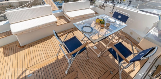 Ferretti Altura 52S usado à venda