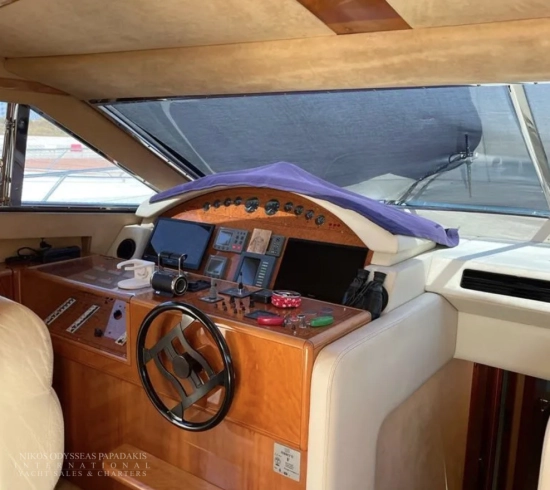 Ferretti 680 usata in vendita