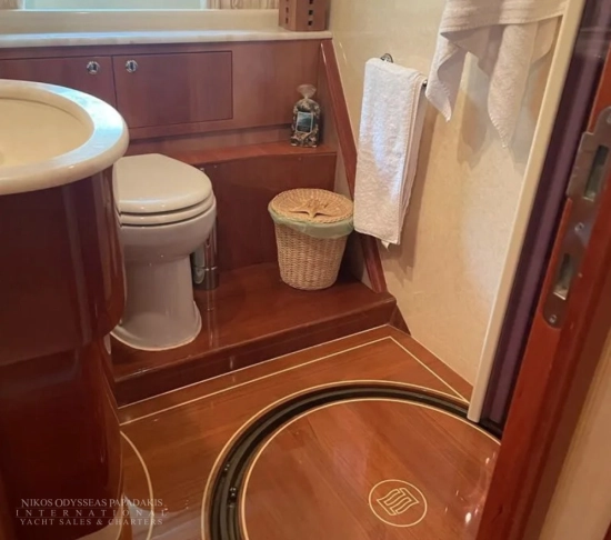 Ferretti 680 usata in vendita