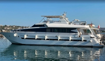 PR Marine 82 usado à venda