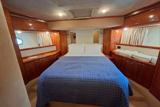 Ferretti 761 de segunda mano en venta