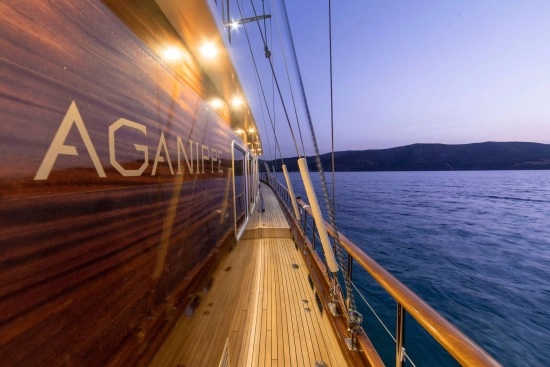 Aganlar Custom 26.6 m Gulet usado à venda
