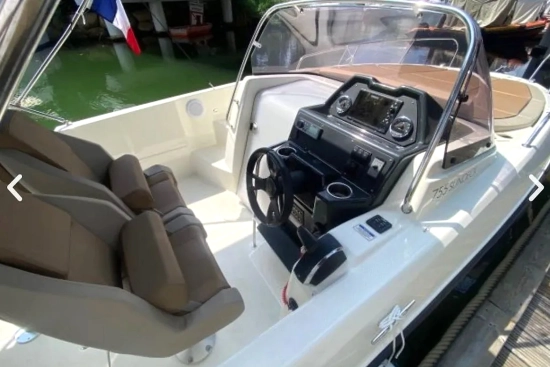 Quicksilver Sundeck Activ 755 de segunda mano en venta