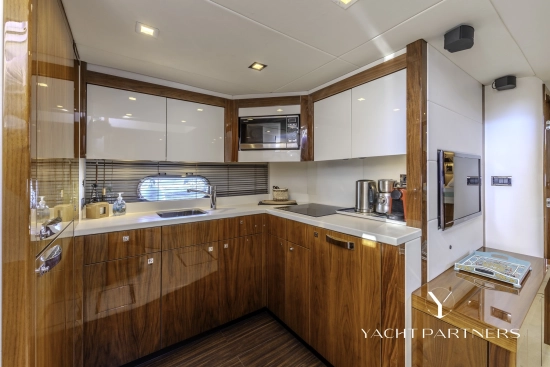Sunseeker Predator 60 usado à venda