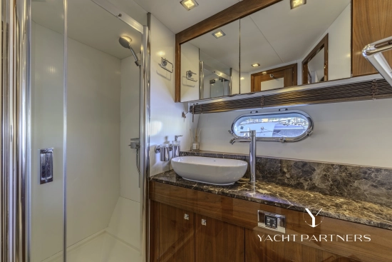 Sunseeker Predator 60 usado à venda