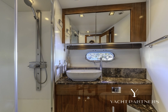 Sunseeker Predator 60 usado à venda