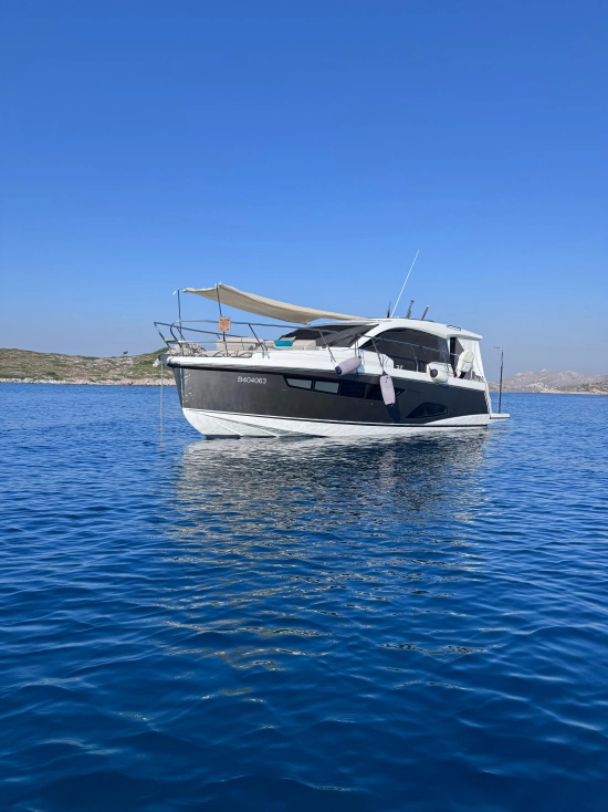 Sealine C330 de segunda mano en venta