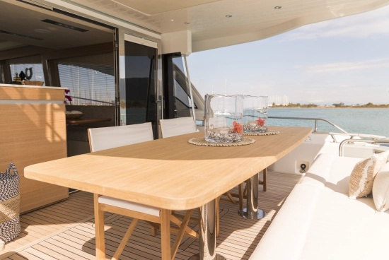Greenline OceanClass 68 de segunda mano en venta