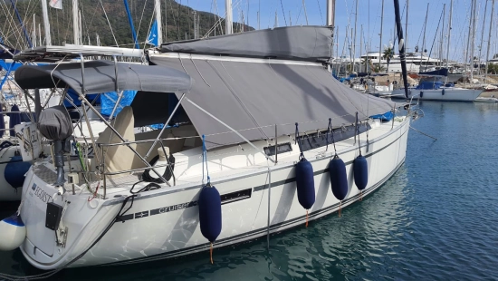Bavaria Yachts Cruiser 33 de segunda mano en venta
