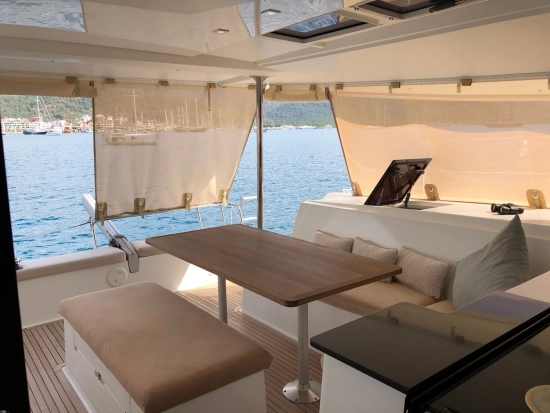 Fountaine Pajot HELIA 44 usata in vendita