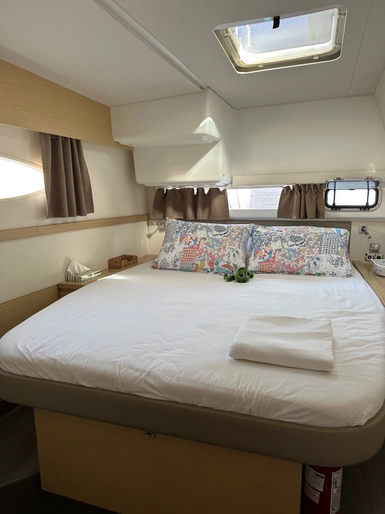 Fountaine Pajot Helia 44 usata in vendita
