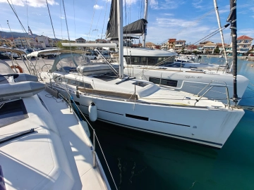 Dufour Yachts 382 de segunda mano en venta