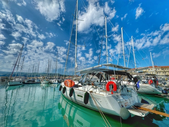 Jeanneau Sun Odyssey 479 usado à venda
