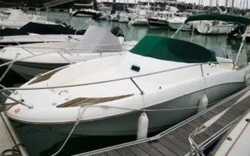Jeanneau Cap Camarat 755 WA usado à venda