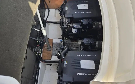 Jeanneau Prestige 34 usado à venda