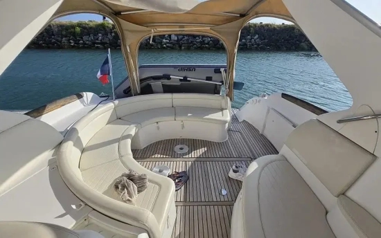 Jeanneau Prestige 34 usado à venda