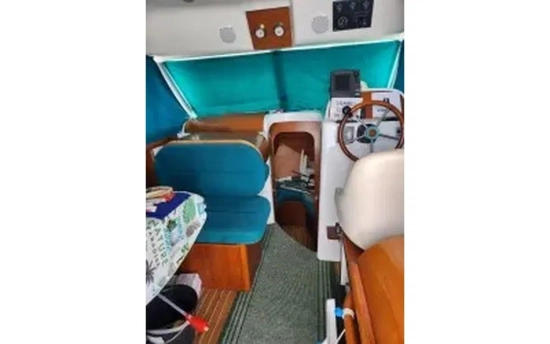 Jeanneau Merry Fisher 805 usado à venda