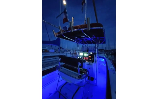 Boston Whaler 26 Outrage usata in vendita
