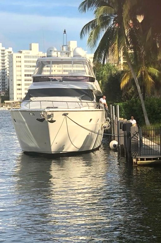 Ferretti 830 de segunda mano en venta