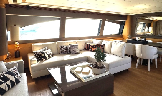 Ferretti 830 de segunda mano en venta