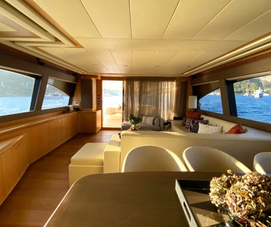 Ferretti 830 de segunda mano en venta