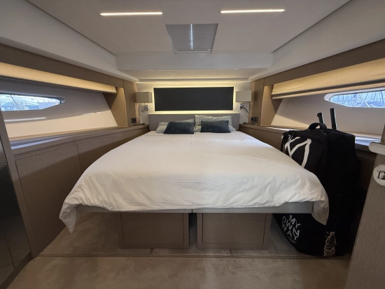 Jeanneau Prestige 590 usata in vendita