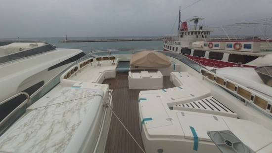 Fairline Squadron 74 usado à venda