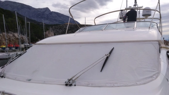 Fairline Squadron 74 usado à venda